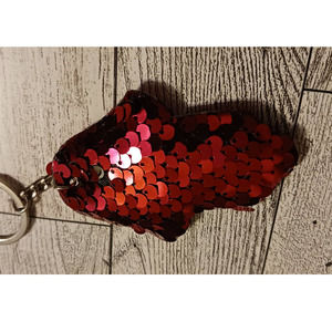 Sequin sparkling red fish keychain